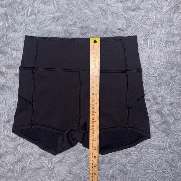 Lululemon Shorts Women Size 6 Black In Movement Everlux 2.5'' Gym Yoga LW7AJ8S - Picture 6 of 8